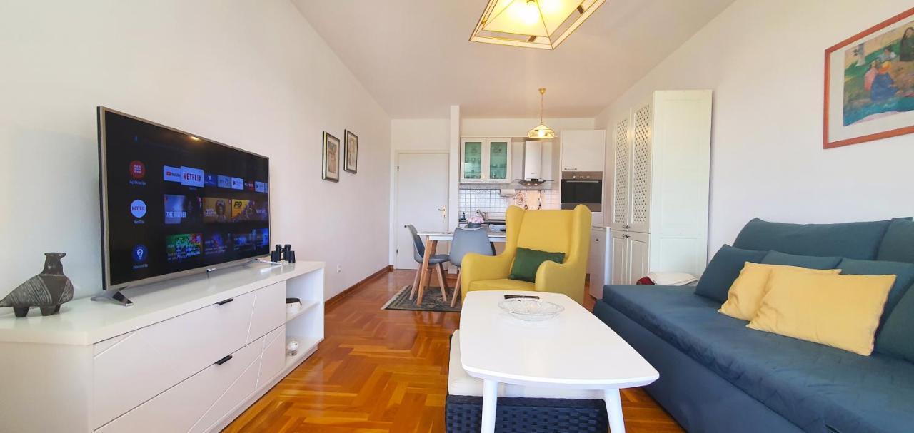 Apartment Panorama *